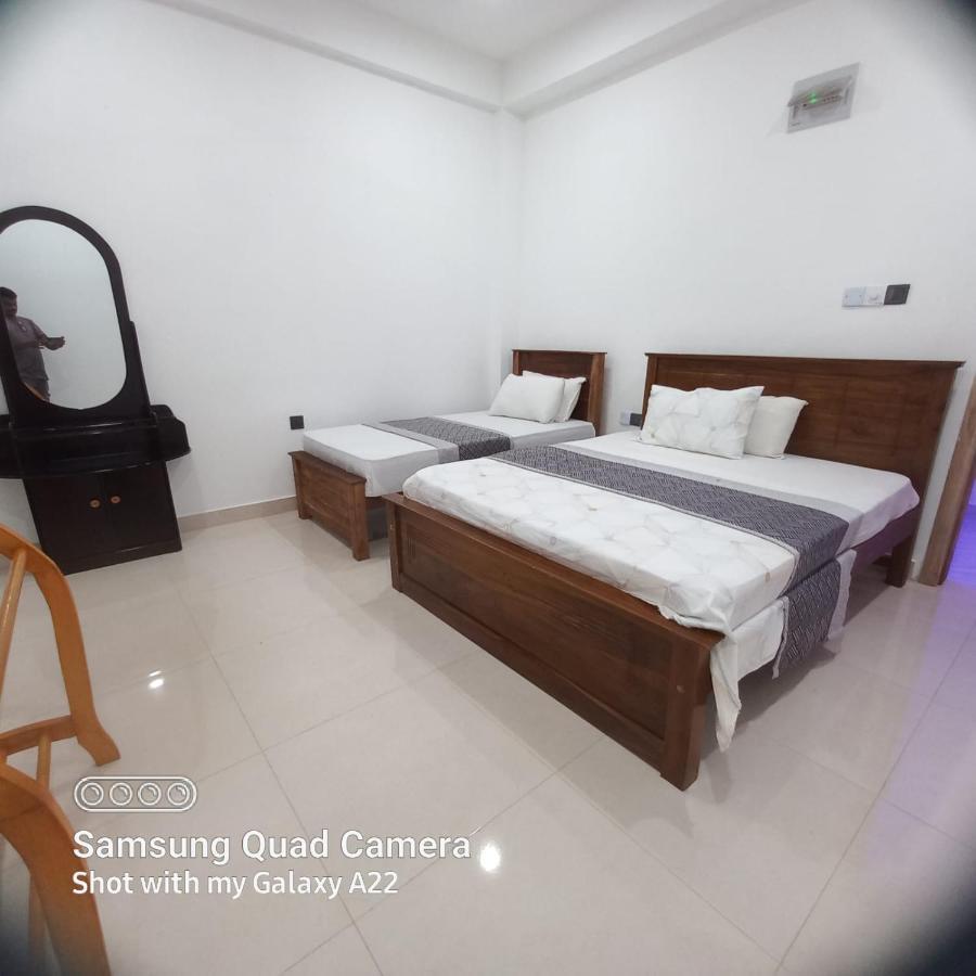 Green Star Villa Джафна Екстериор снимка