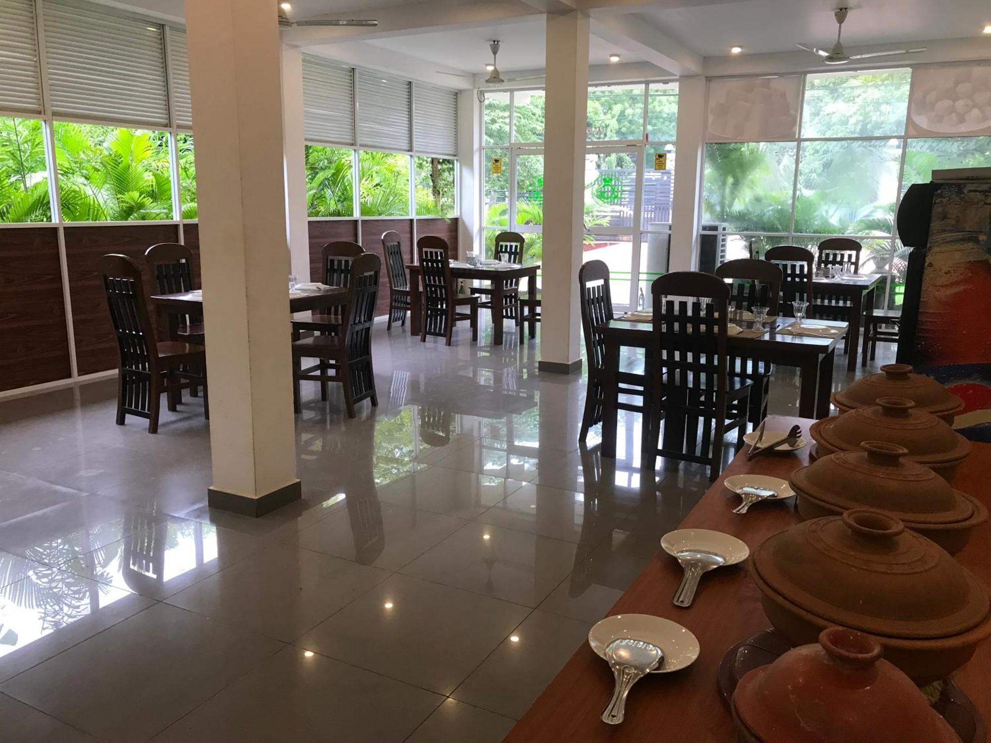 Green Star Villa Джафна Екстериор снимка